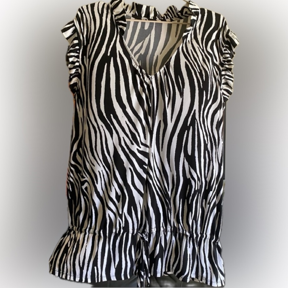 Zebra Sleeveless Ruffle V Neck Blouse Size 1X